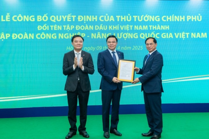 Tháng 5: Petrovietnam tiếp tục duy trì tăng trưởng khi giá dầu đảo chiều giảm mạnh 